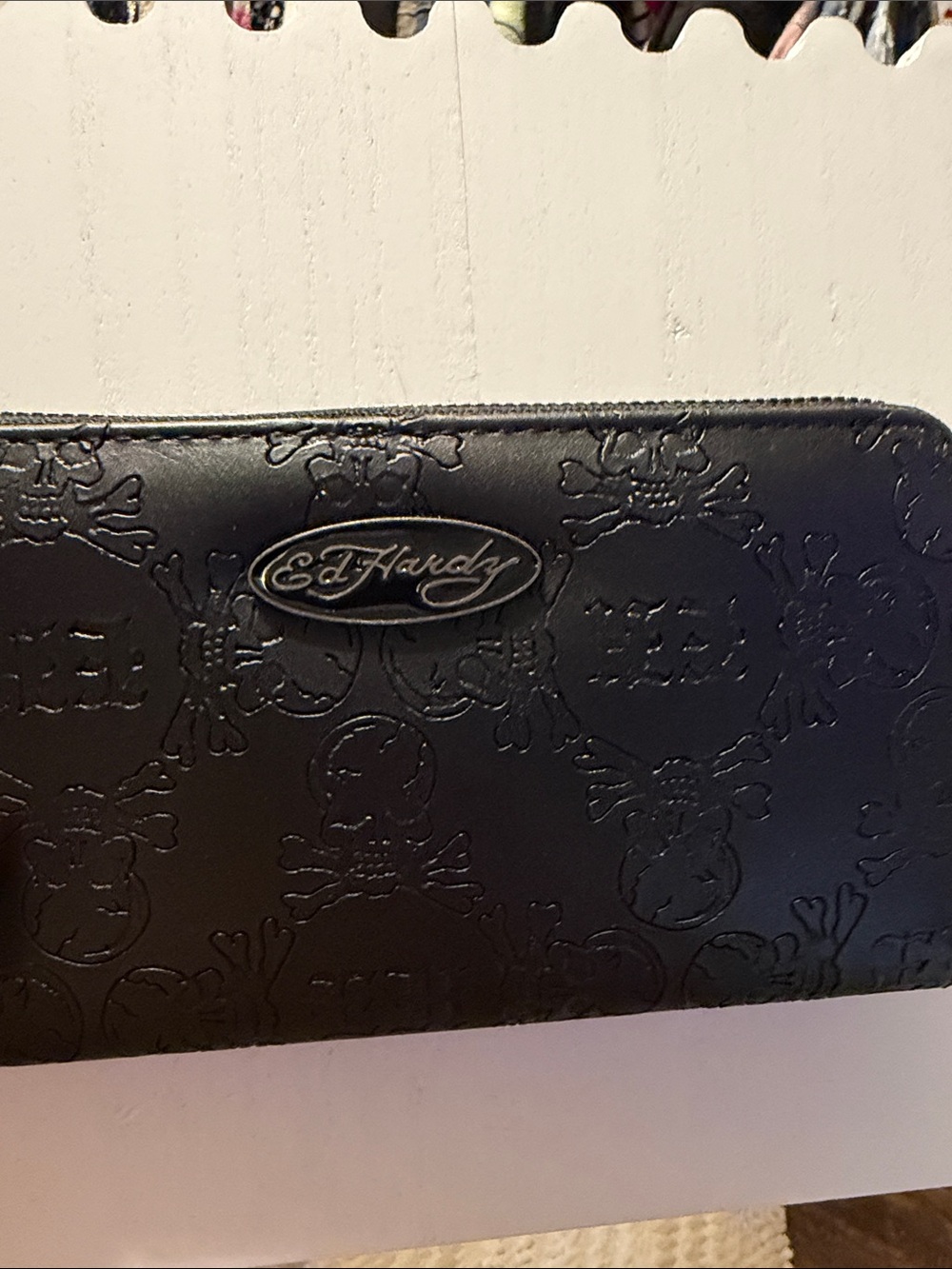 Ed Hardy Black Embossed Zip Wristlet Wallet with Logo Plaque - Picture 2 of 4